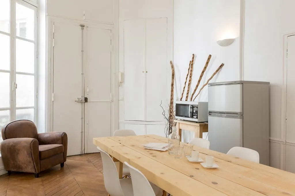 Habitat Parisien - 2Br-1Ba - Opera Palais Royal-1